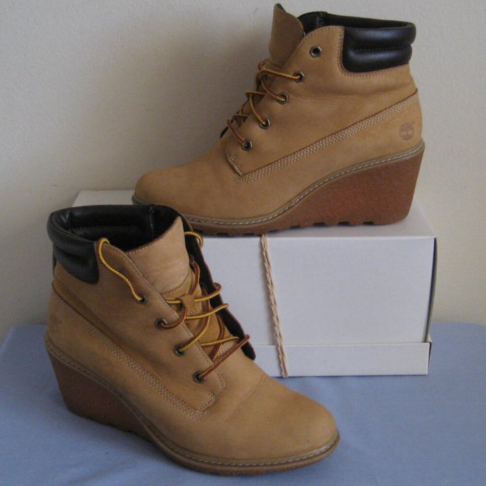 Women's Timberland Earthkeeper Amston Wedge Boots, Wheat Brown, Size 7.5M